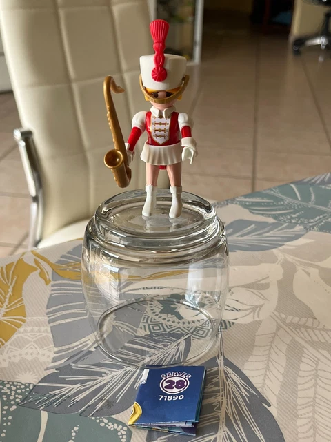 Figurine Playmobil Série 28 - Majorette Saxophoniste N°9 - Neuf