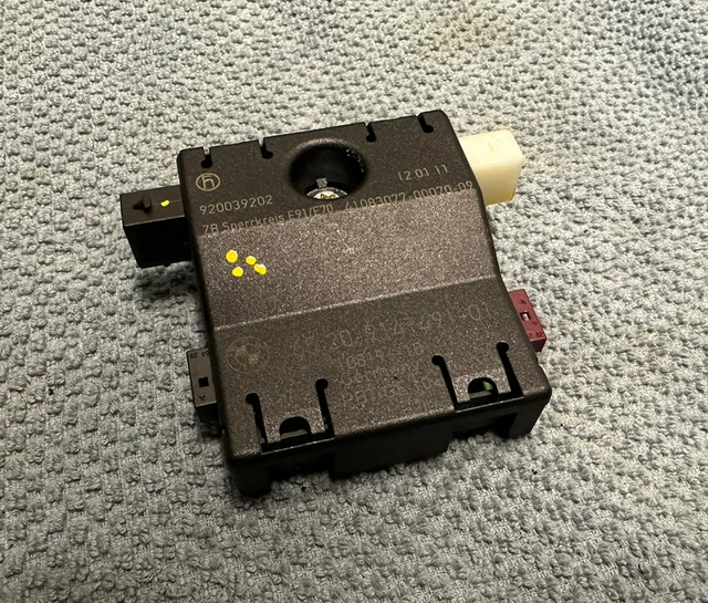 20072013 BMW X5 E70 Amp Amplifier Antenna Control Module 914149101