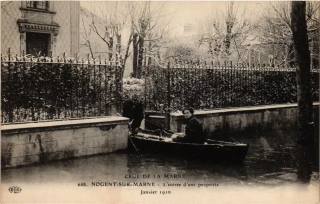 CPA Nogent sur Marne - L'Entree d'Une propiete (275358)