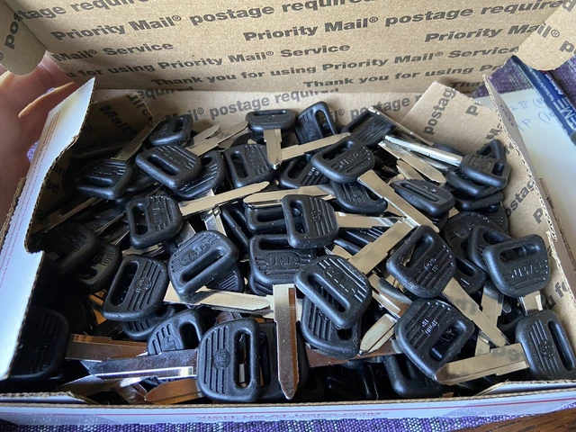 Lot of 181 Key Blanks Yamaha Honda Motorcycle New JMA Keys Locksmiths Lot of 181 Key Blanks Yamaha Honda Motorcycle New JMA Keys Locksmiths