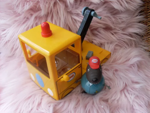 Peppa Pig Modellino Grande Camion Traino Musicale con Mr Dog