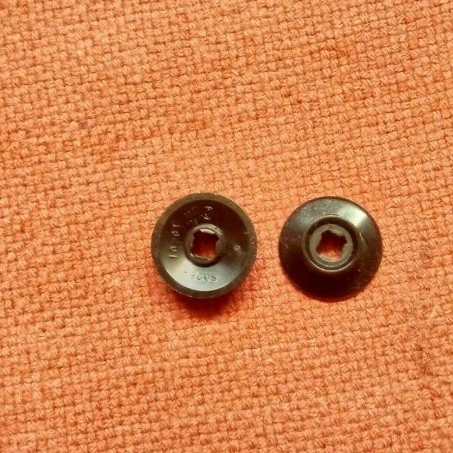 2X LEGO 50254 Black Train Wheel Small, Hole Notched for Wheels Holder Pin