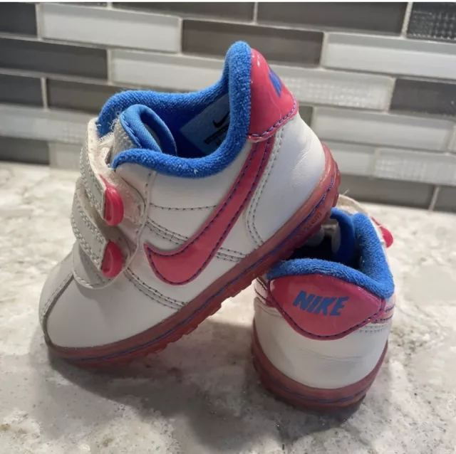 Toddler/Baby Nike Tennis shoes | Size 4C | Girl Sneakers