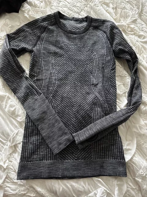 Lululemon Restless Pullover Heather Black Grey Textured Logo Size 4/6