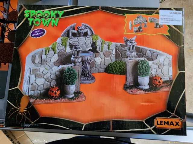 Lemax Spooky Town Gargoyle Garden