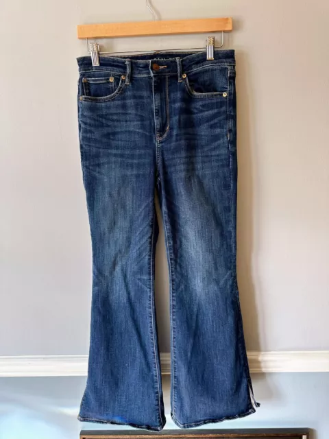 American Eagle Outfitters Super Hi-Rise Flare Jeans Women's Size 8 Regular