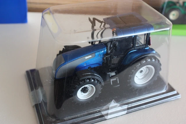 Tracteur agricole VALTRA Bleu  1/43 NEUF sous blister
