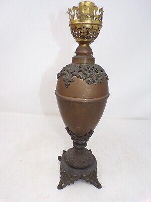 Antique Hugo Schneider ornate Art Nouveau kerosene parlor oil lamp Victorian 617