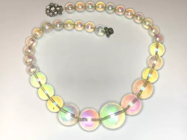 Vintage SOAP BUBBLE Iridescent Graduated Lucite Rhinestone Bead Choker Necklace Vintage SOAP BUBBLE Iridescent Graduated Lucite Rhinestone Bead Choker Necklace