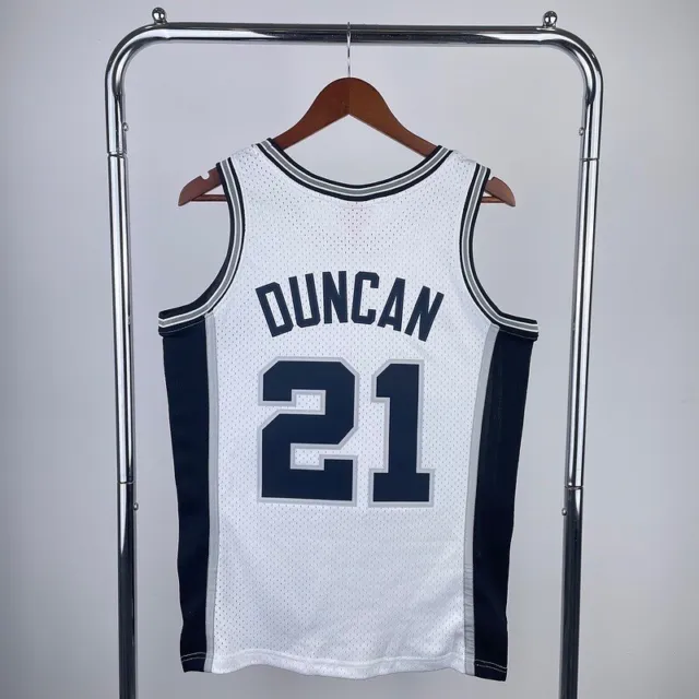 Tim Duncan #21 Men’s White San Antonio Spurs Swingman Jersey