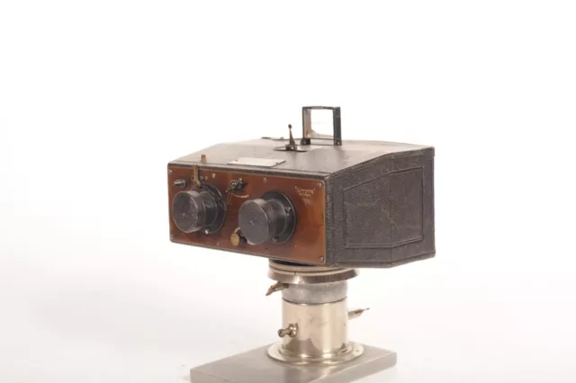 Litote  stereo  Lucien Korsten    wooden camera . 2