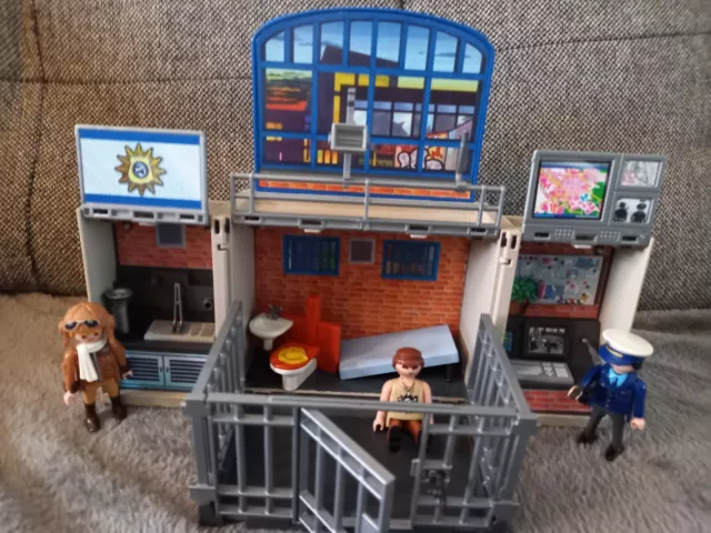 playmobil police station