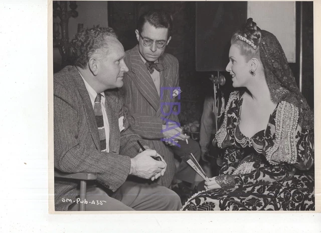 Frank Borzage directs Maureen O'Hara The Spanish Main VINTAGE Photo