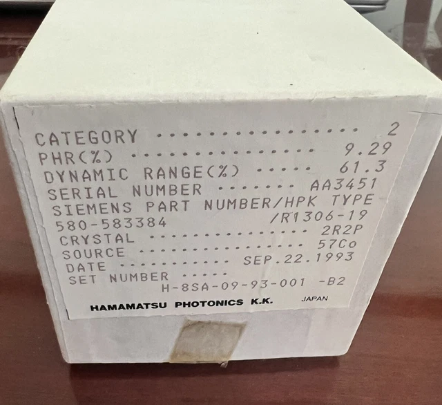 Hamamatsu Photomultiplier Tube  R1306-13