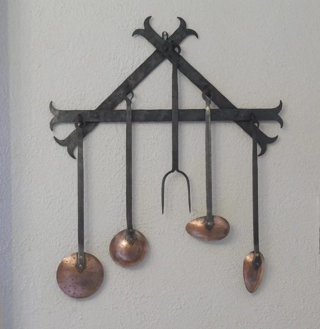 Ancien Couvercle De Poêle En Cuivre Et Fer Forgé - Déco Chalet, Style Montagne, Vintage - Art De La Table Ancien