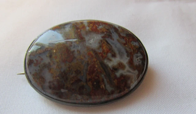 Vintage Sterling Marked Polished Stone Brooch