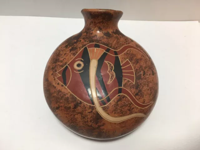 Art Pottery Signed by Nicaraguan Artist Pedro Guerrero Fish Design 5”