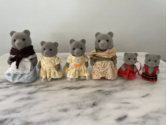 Sylvanian/Calico Critters Evergreen Family Lot Of 6 Gray Bear Vintage