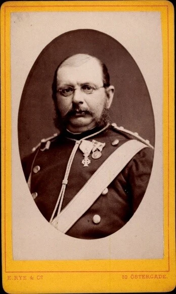 CdV Dänischer Soldat, Uniform, Orden, Epaulette, Portrait - 10490306