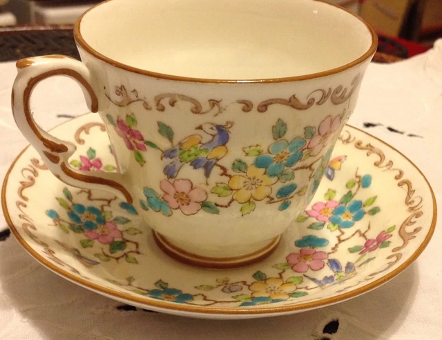 VINTAGE Crown Staffordshire,Fine Bone China, Tea Cup & Saucer made in England