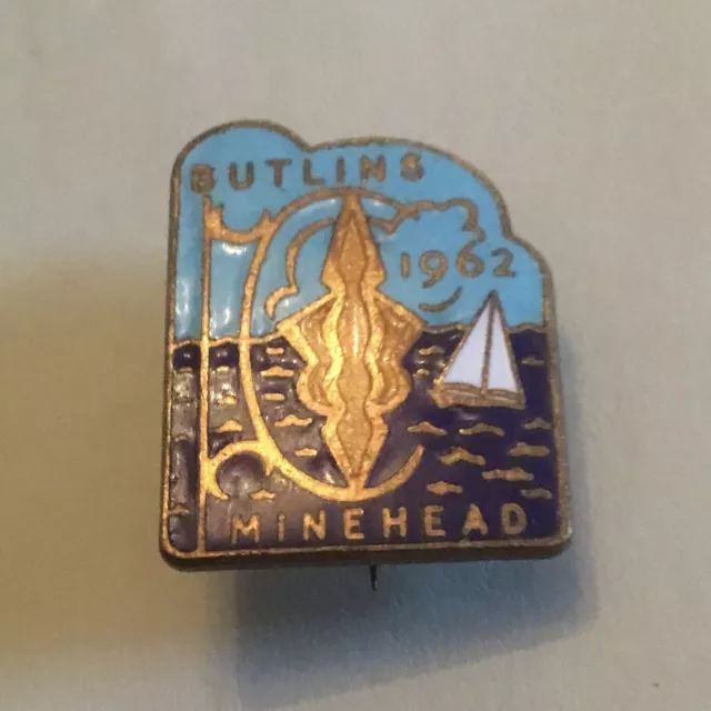 Rare old original Butlins badge : Minehead 1962
