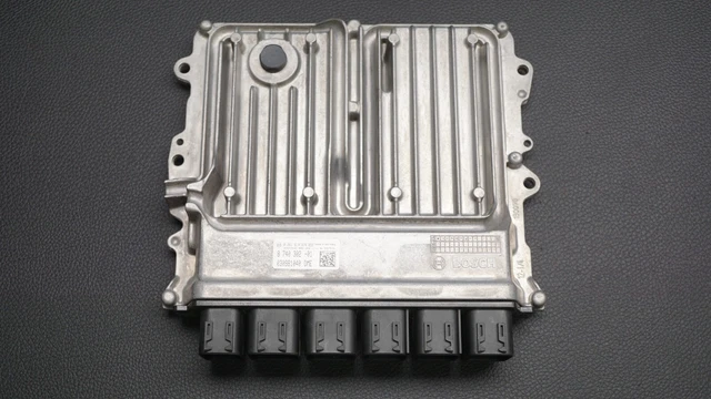 OEM BMW G30 530e ENGINE ECU CONTROL UNIT DME 8740302 / 12148740302 ...