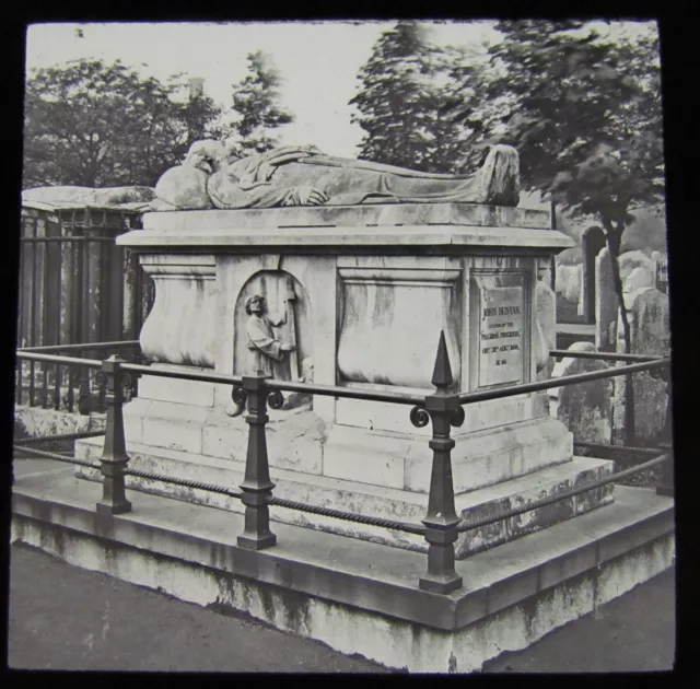 Glass Magic lantern slide JOHN BUNYANS TOMB LONDON C1890 ENGLAND BUNHILL FIELDS