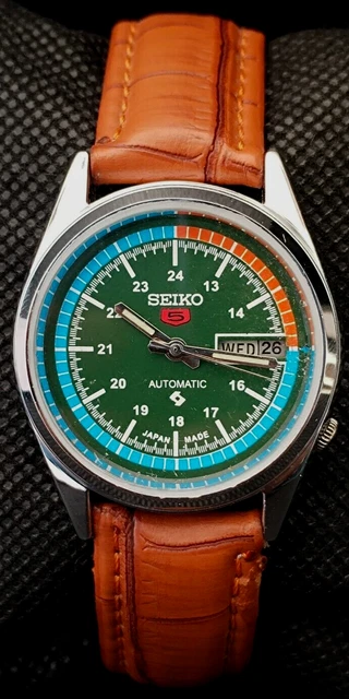 Seiko SNK366K Orologio Uomo Automatico 21 Jewels - Quadrante Oro Con Datario Giorno E Mese - 3