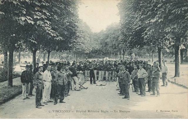 Carte Postale Ancienne Vincennes 94 – Rentrée Du 26e Régiment De Chasseurs, 1900