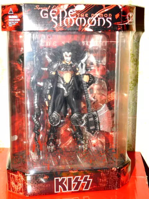 McFarlane Action Figure KISS-Gene Simmons Bloody Version Limited Edition OVP!