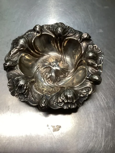 Vintage 1907 Floral Art Nouveau Kerr Repousse Sterling Silver Dish Bowl
