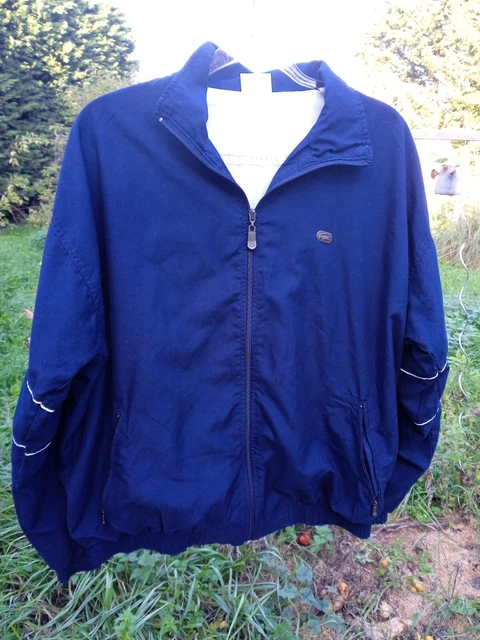 Blouson homme LACOSTE de couleur bleu marine