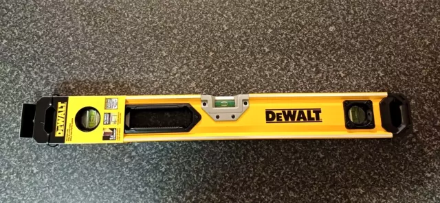 Dewalt spirit level 1800 deals