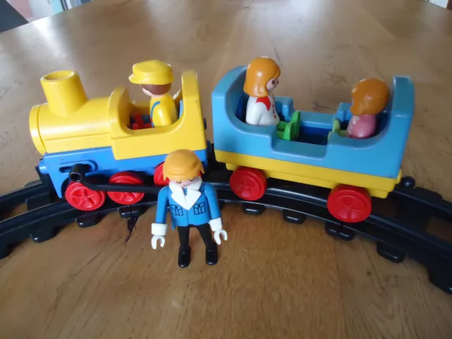 Playmobil 1-2-3 Zug bestehend aus Lok Waggon Schienen und Figuren TOP-Zustand