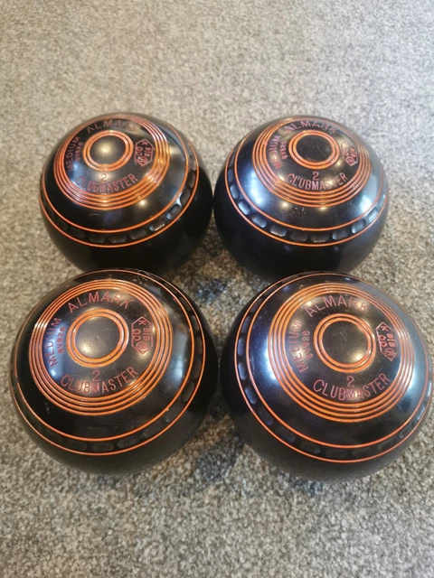 GREAT ALMARK CLUBMASTER LAWN / INDOOR / SHORT-MAT BOWLS Size 2 GREAT ALMARK CLUBMASTER LAWN / INDOOR / SHORT-MAT BOWLS Size 2