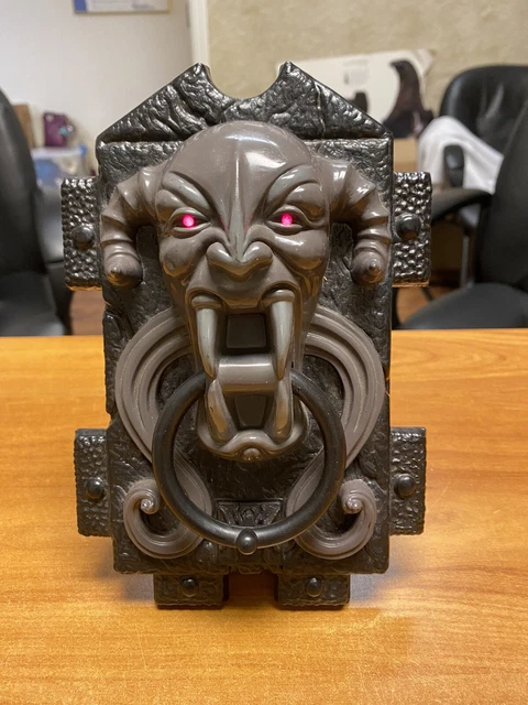 Vtg Halloween 1997 Gargoyle Animated Paper Magic Group Light Up Door Knocker