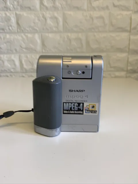 Sharp VN-EZ1 MPEG-4 Digital Recorder Camera - Silver