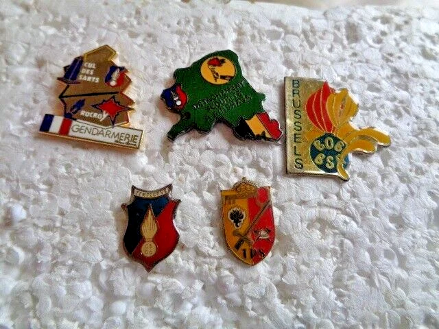 Job lot of 5 Gendarmerie Belgian & French police related metal lapel pins