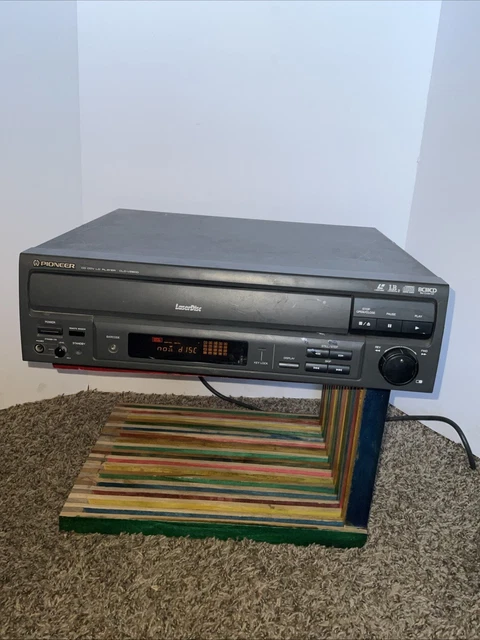 レーザーディスクプレイヤー PIONEER CLD-V2600 レーザーディスクプレイヤー PIONEER CLD-V2600 Laserdisc