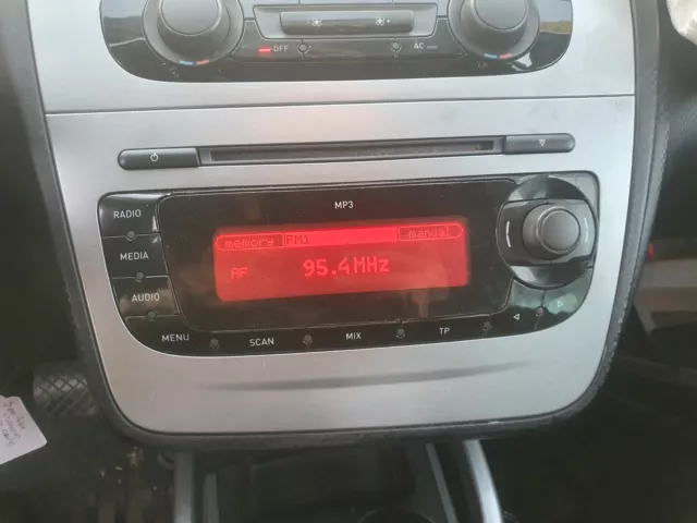 Radio CD player Seat Altea XL 2.0 TDI DPF - 5P1035186B
