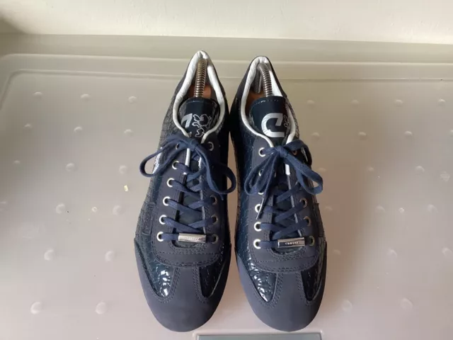 cruyff trainers size 41(7) Navy Blue /white