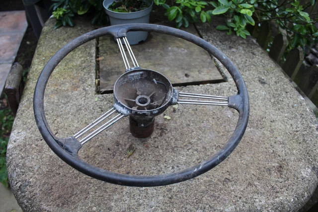Heritage 1948 | Land Rover Steering Wheels