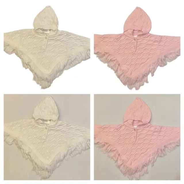 Maglione cardigan poncho per bambine bianco rosa con cappuccio nappe lavorato a maglia 0-23 mesi