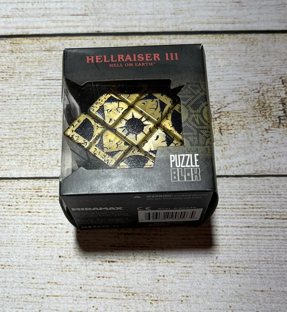 HELLRAISER Lament Configuration III Puzzle Box Mezco Movable Parts cube NEW