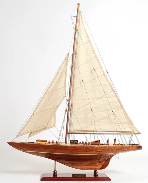 Endeavour Wooden Model America's Cup Yacht 24" Fully Assembled New