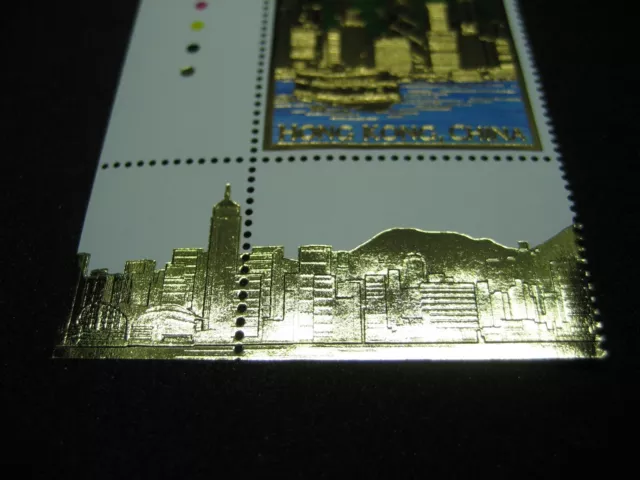 Hong Kong 22-karat Gold Stamp - Celebrating The New Millennium (2000-1-1) 3