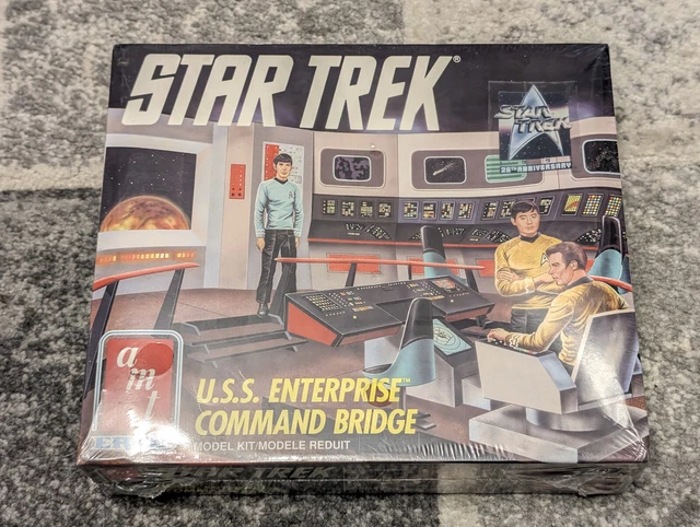 AMT ERTL 6007 Star Trek 1/32 USS Enterprise Command Bridge - Sealed £30 ...