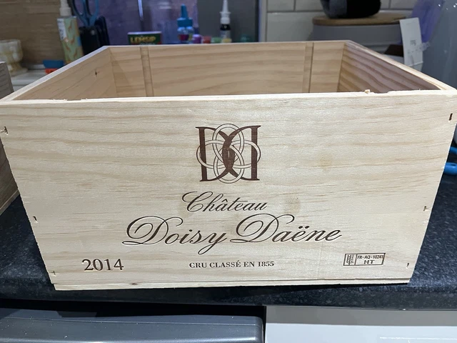 CAISSE A VIN en bois Ancienne/Montmorillon/casier à vin/bois/10