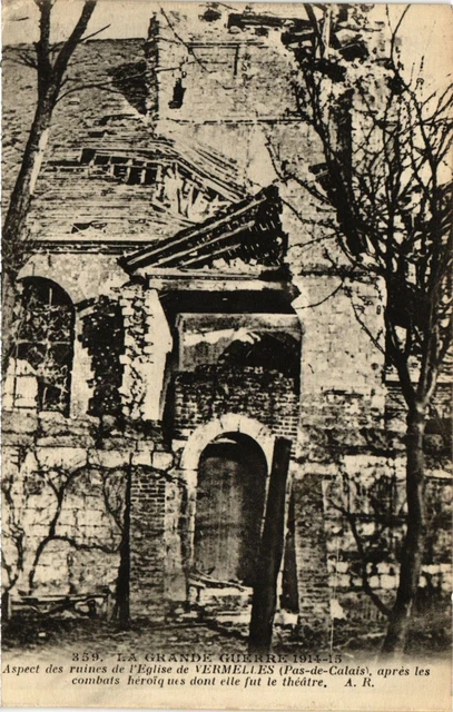 CPA AK Militaire Aspect des ruines de l'Église de Vermelles (362050)