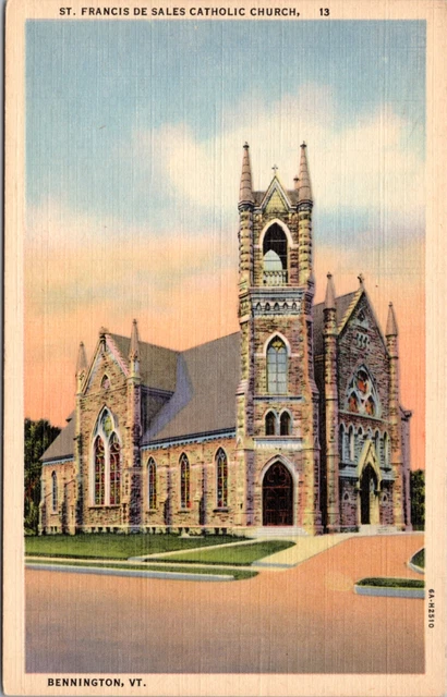 Postcard VT Bennington - St. Francis de Sales Catholic Church